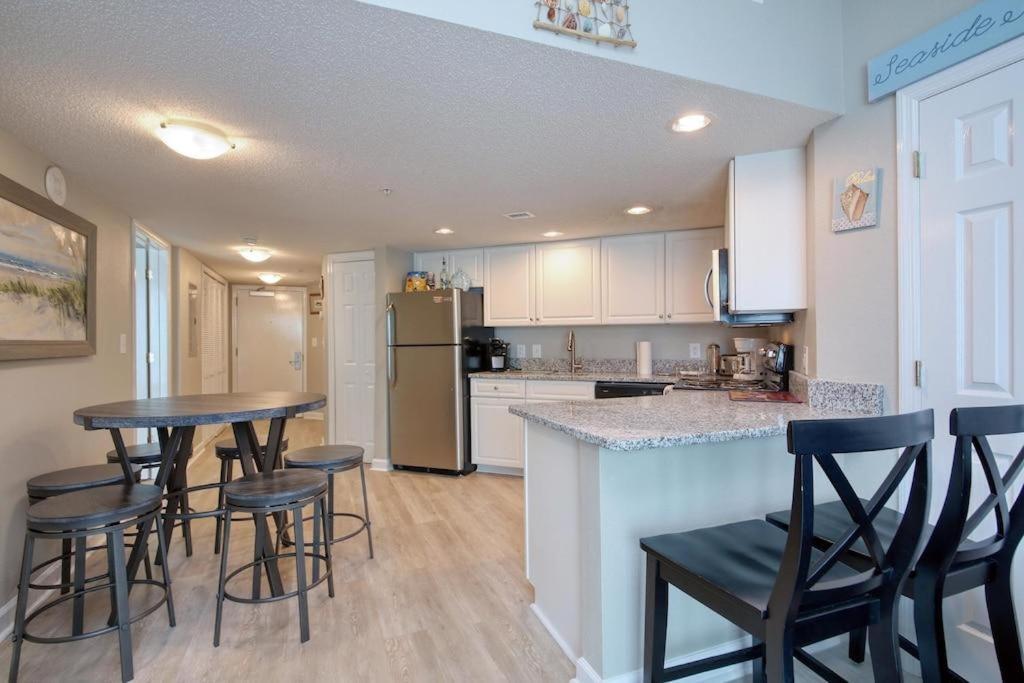 2501 S Ocean Blvd, 0813 - Ocean View Sleeps 8 Villa Myrtle Beach Buitenkant foto
